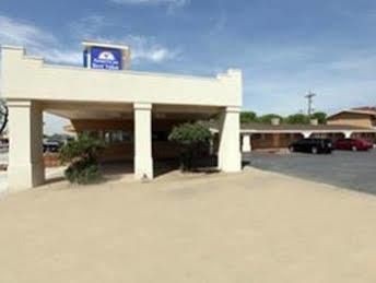 Executive Plus Inn And Suites Elk City Exterior foto